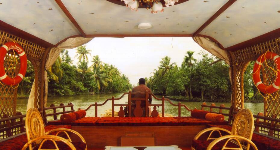 Rosey Houseboats, Alleppey 5